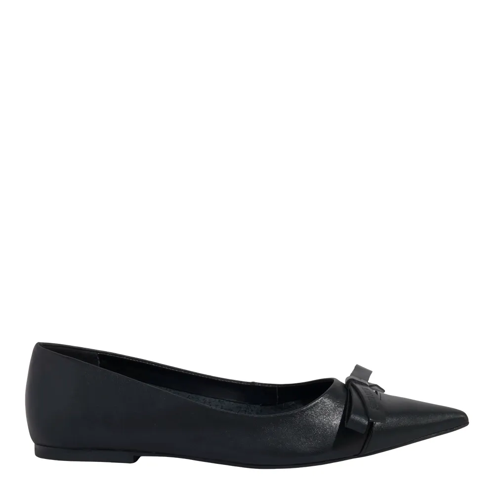 Sapatilha Couro Nobre Soft Preto Bico Fino Laço