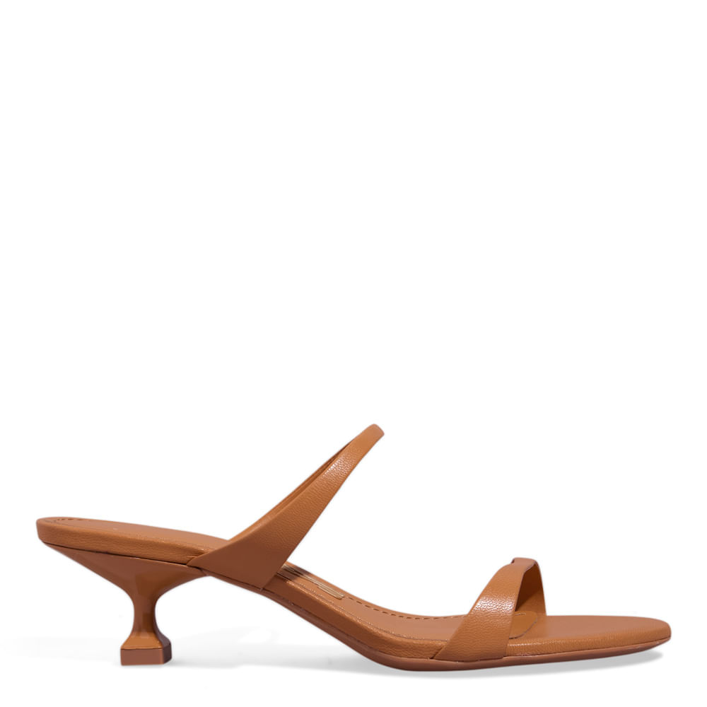 Mule Couro Pelica Soft Caramelo Salto Baixo Fino
