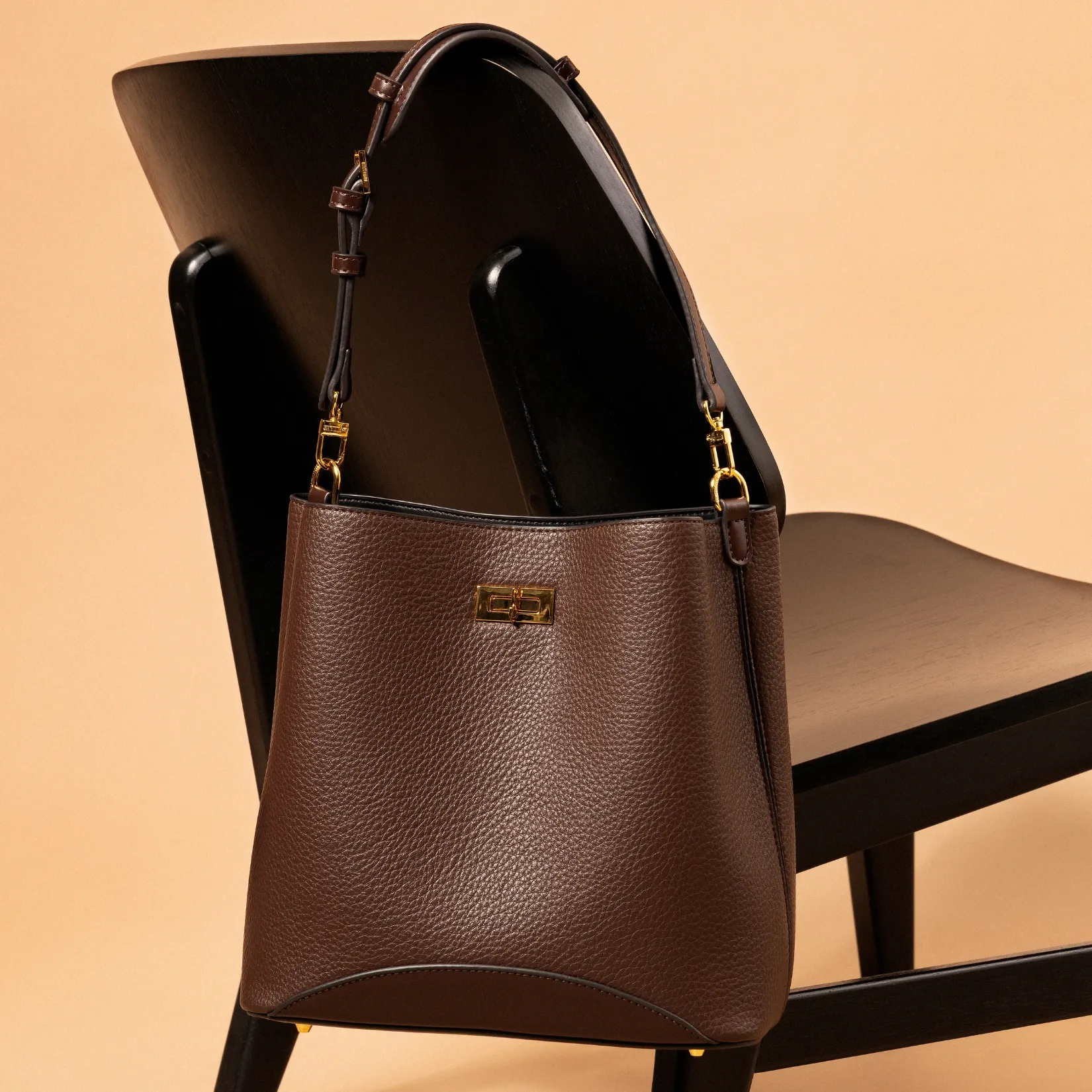 Bolsa M Material Floater Dark Cocoa