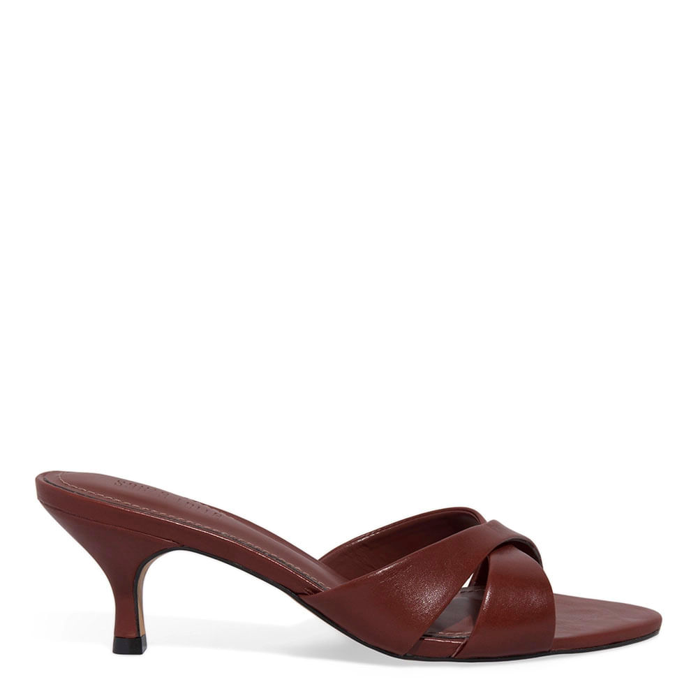 Mule Couro Nobre Soft Tiras Cruzadas Salto Taça Marrom Terracota