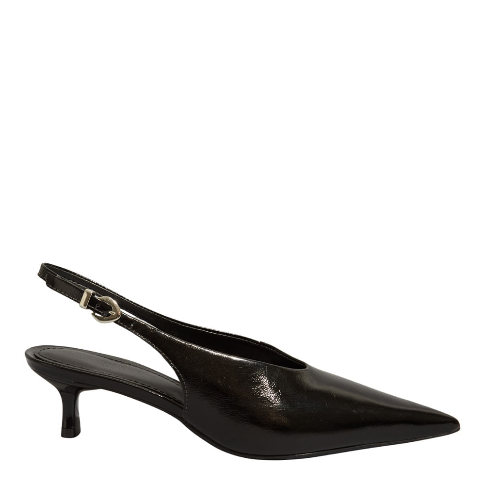 Scarpin Slingback Couro Pelica Soft Bico Fino Preto