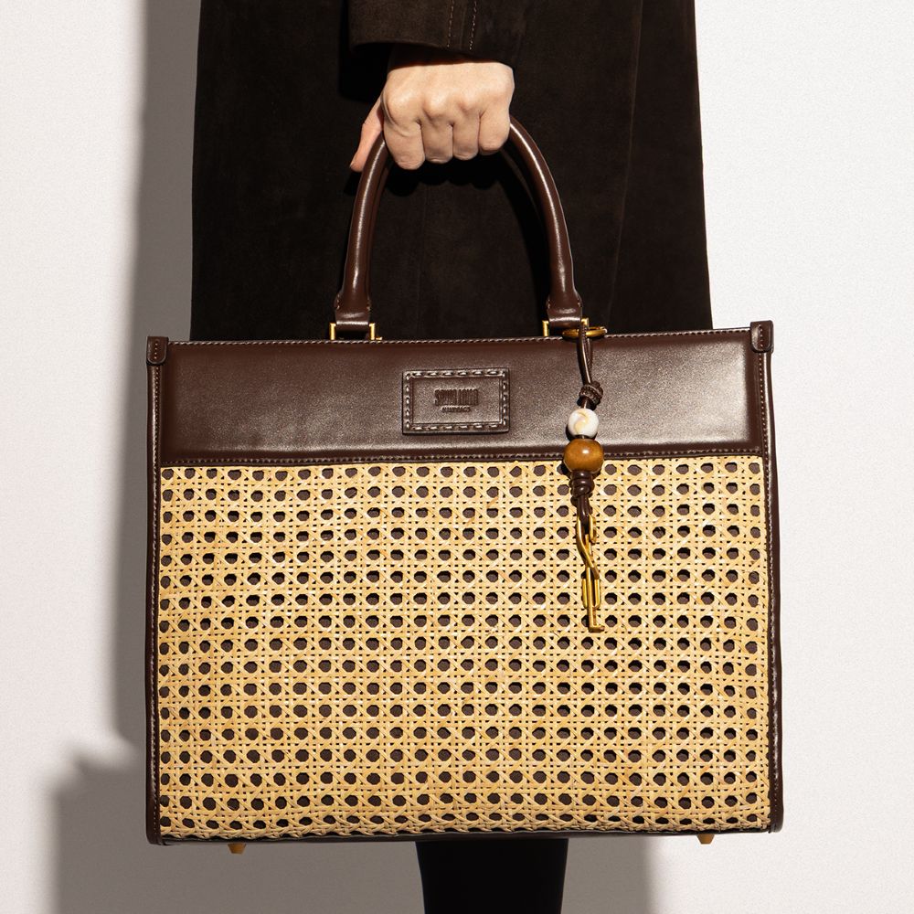 Bolsa Tote Grande Soft Marrom Dark Alça Dupla