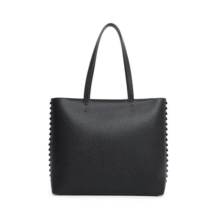 tote bolsa with studs