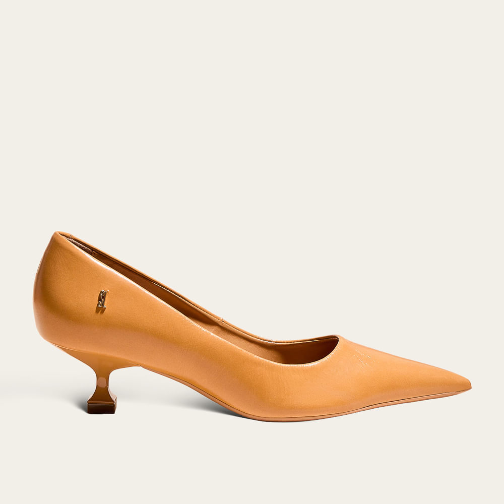 Scarpin Couro Pelica Marrom Liso Salto Kitten