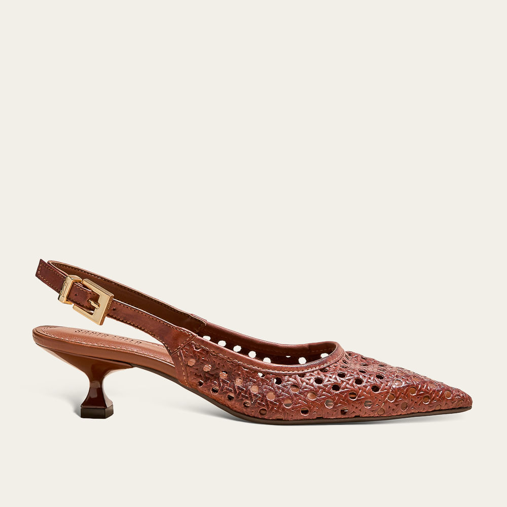 Scarpin Slingback Couro Vazado Marrom Salto Kitten