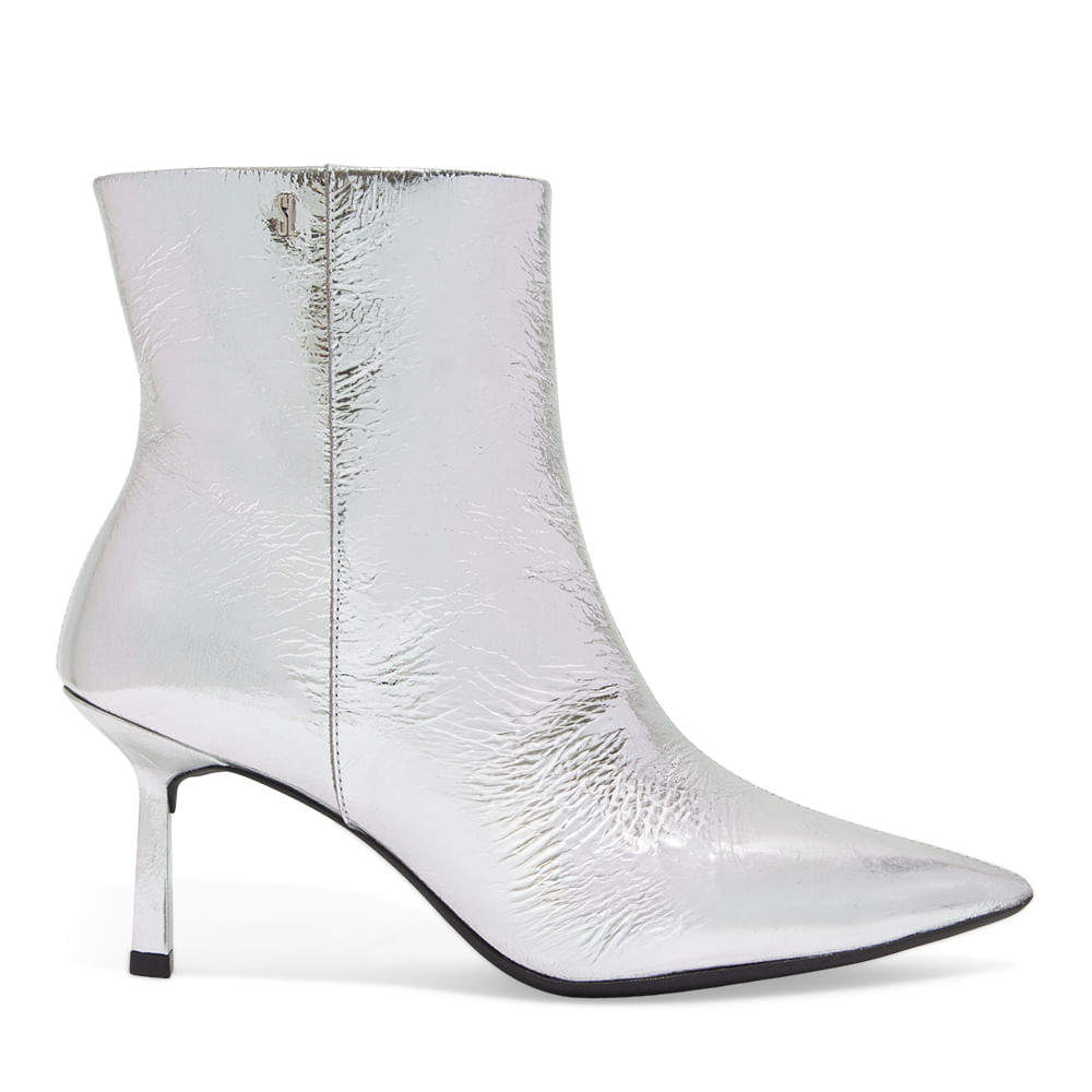 Bota Cano Curto Couro Metalizado Prata Salto Fino